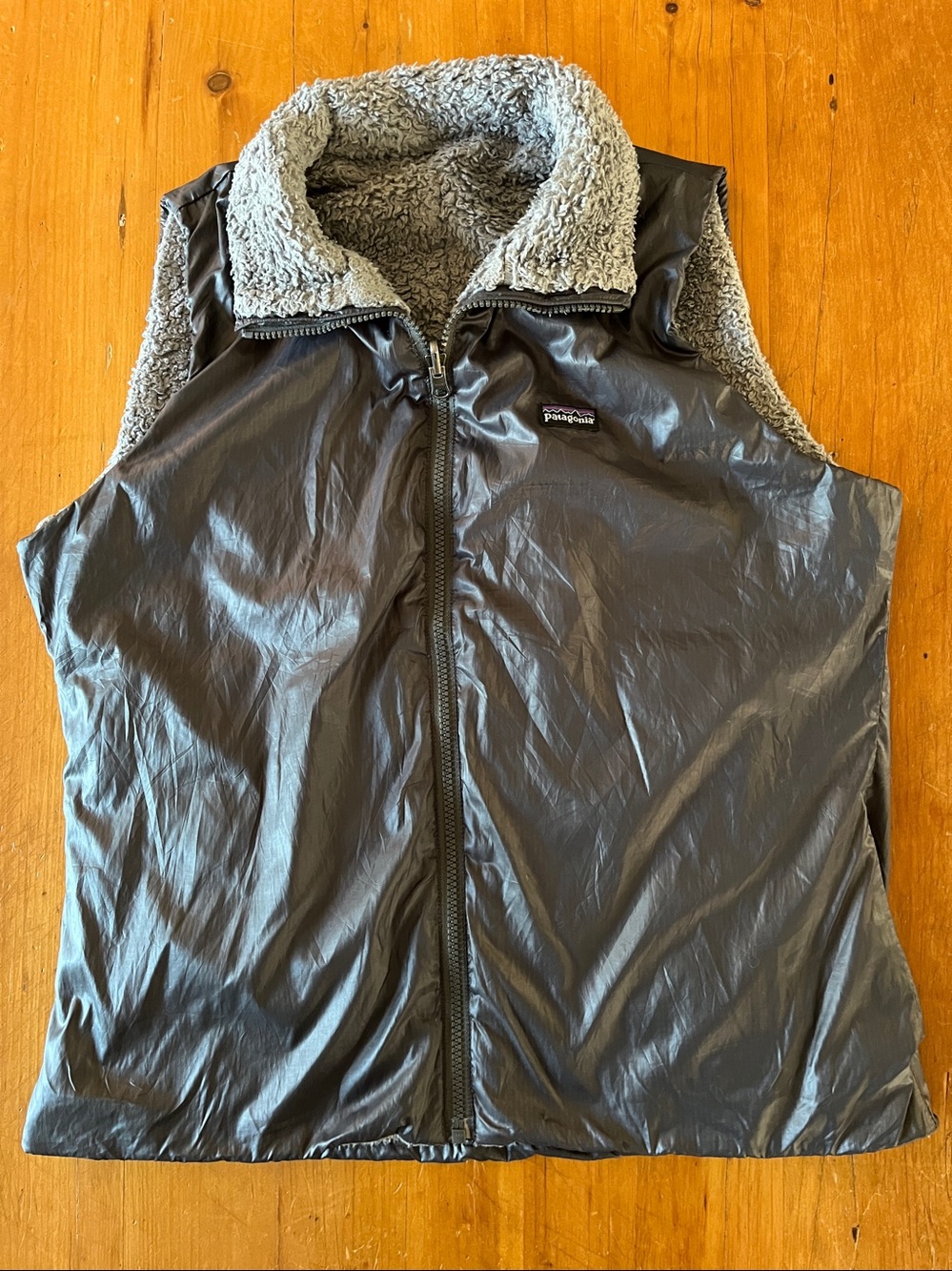 Patagonia Vintage 90s Los Gatos Women’s Reversible Gray/Blue Fleece/Nylon Vest